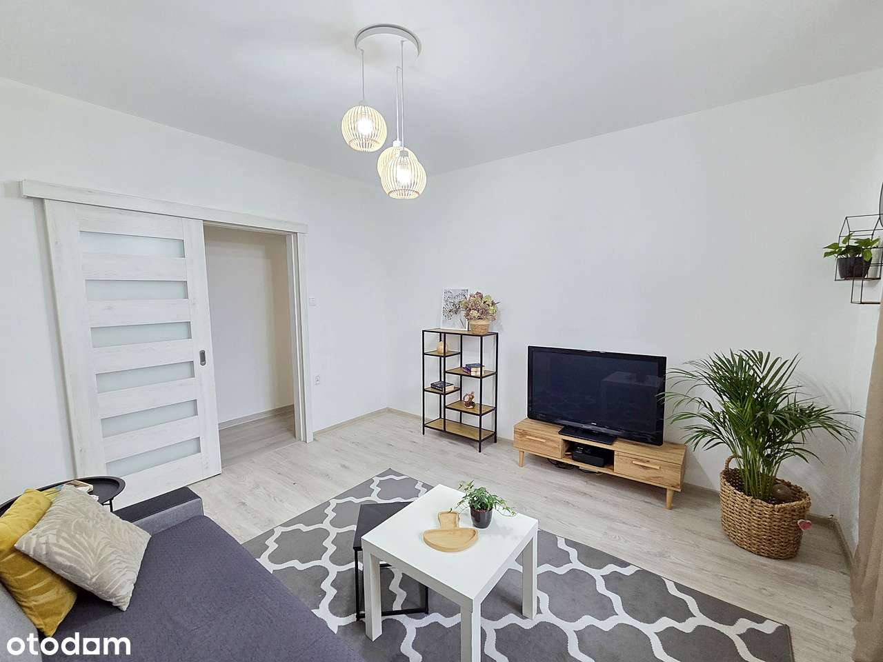 Bardzo ładne do wprowadzenia z parkingiem-6