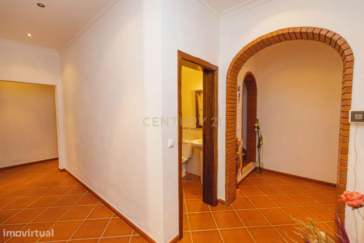 Moradia Térrea T4+1-30