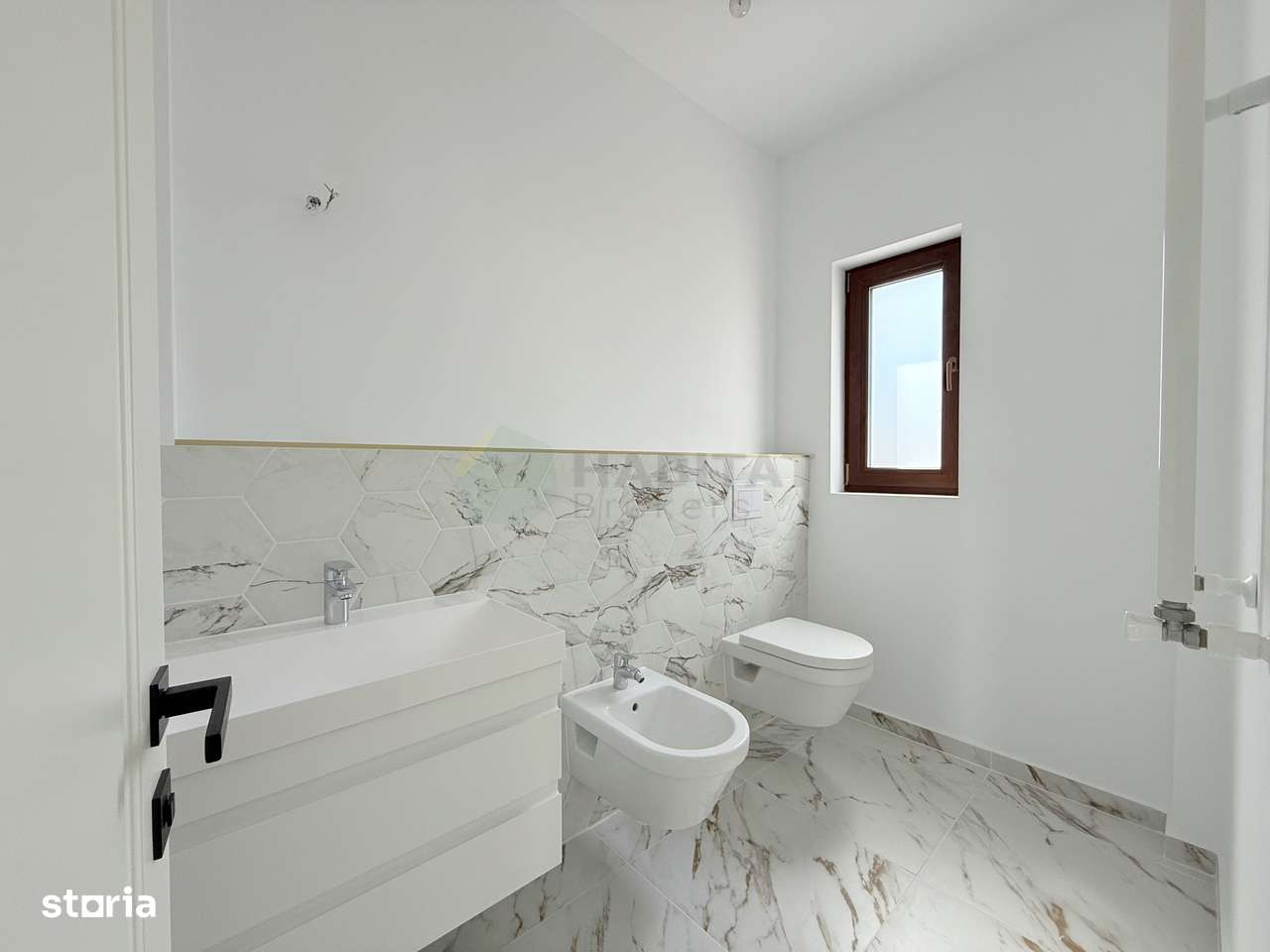 Vila Individuala 4 camere Lacul Pasarea - Imagine principală: 4/20