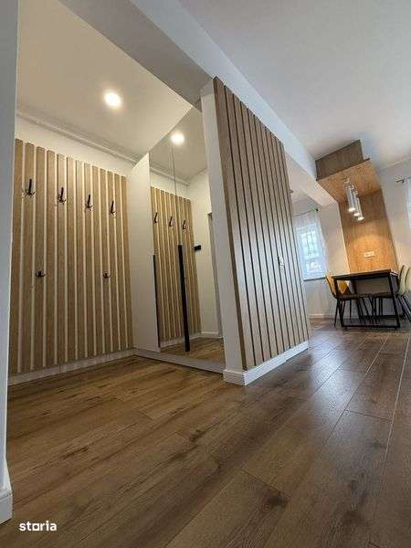 Casa de vanzare in Dezmir - Imagine principală: 5/8