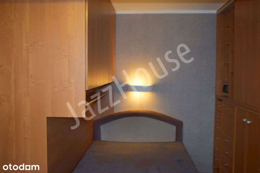 Kawalerka z klimą i balkonem przy metro Bródno - Pełny obrazek: 3/5