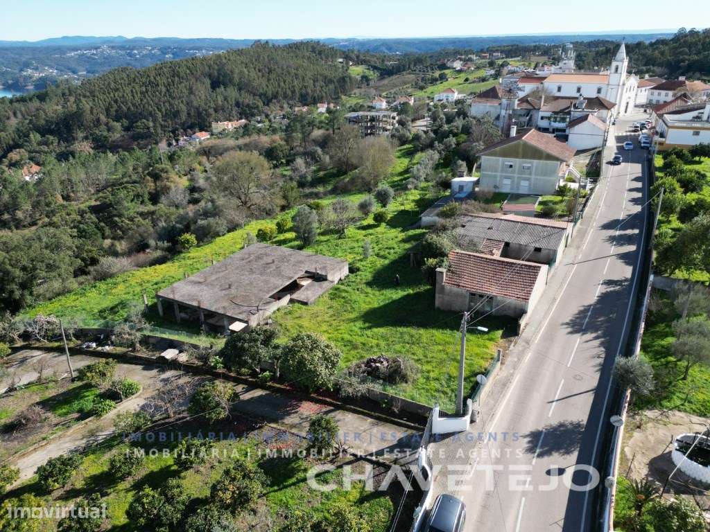 Terreno com vista fantástica sobre a Albufeira do Castelo do Bode c... - Grande imagem: 3/27