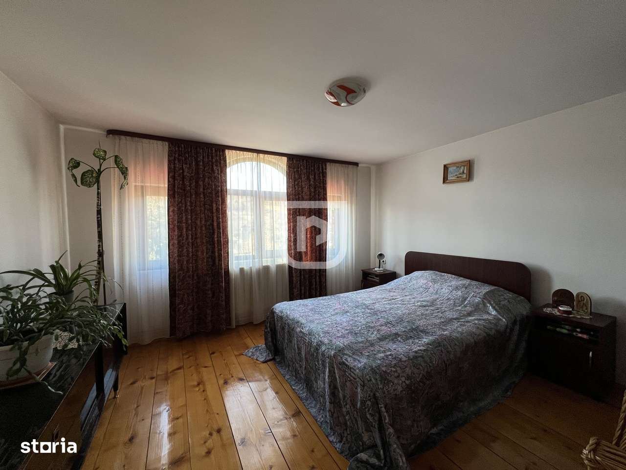 Casa cu 4 dormitoare | strada Manastirii | Gura Humorului-15