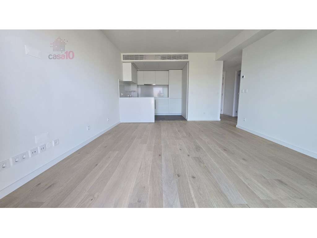 Excelente T1 a estrear para arrendar em condomínio fechado - Grande imagem: 4/36