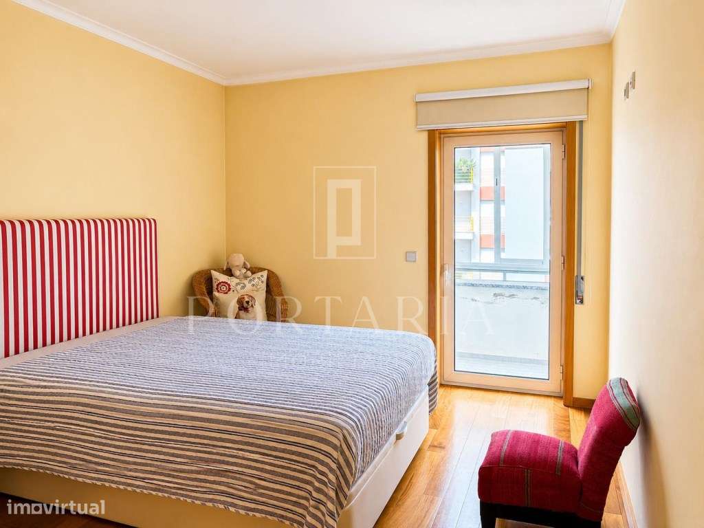 Apartamento T2 nas Barrocas em Aveiro, com excelente localização-13
