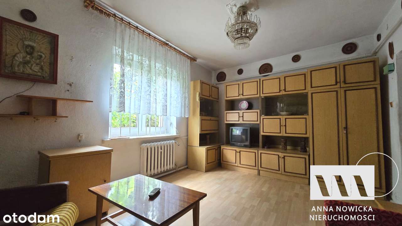 Dom z historią. Przestrzeń, która czeka na nowe życie. - Pełny obrazek: 3/14