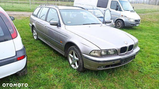 BMW E39  Części blacharskie mechaniczne 520 i 	Aspen-silber - 339 M52 110 KW - 3