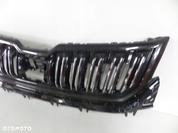 Atrapa grill kratka SKODA KODIAQ 16- RS - 3