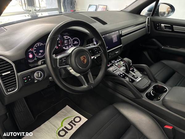 Porsche Cayenne Tiptronic S - 14