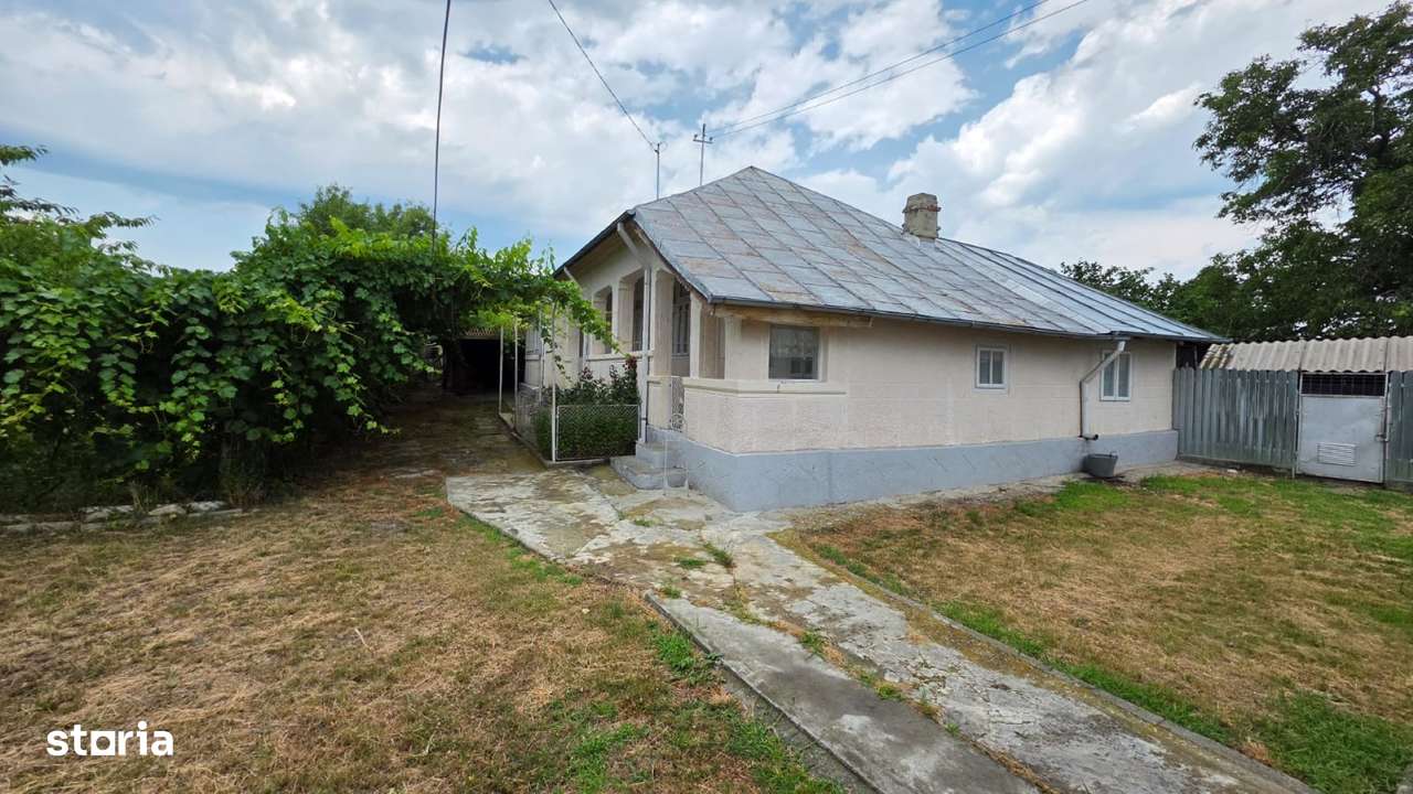 Casa Bontesti Com Carligele 160mp Teren 3750mp - Imagine principală: 4/17