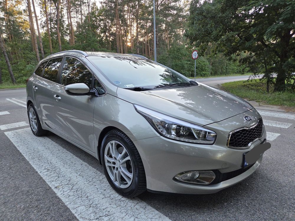 Kia Ceed II (2012-) 1.6 GDI L DCT 2013