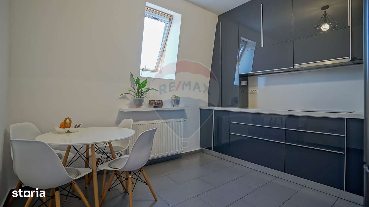 Apartament spațios, terasă proprie, Tractorul, Brașov-13