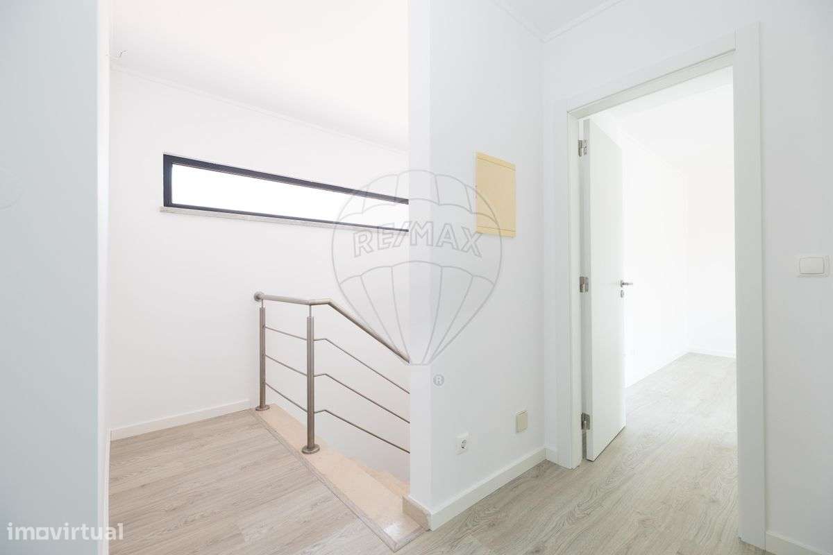 Moradia T4 para venda-11