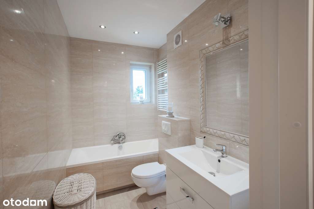 Piękny dom w prestiżowej dzielnicy Głębokie-6