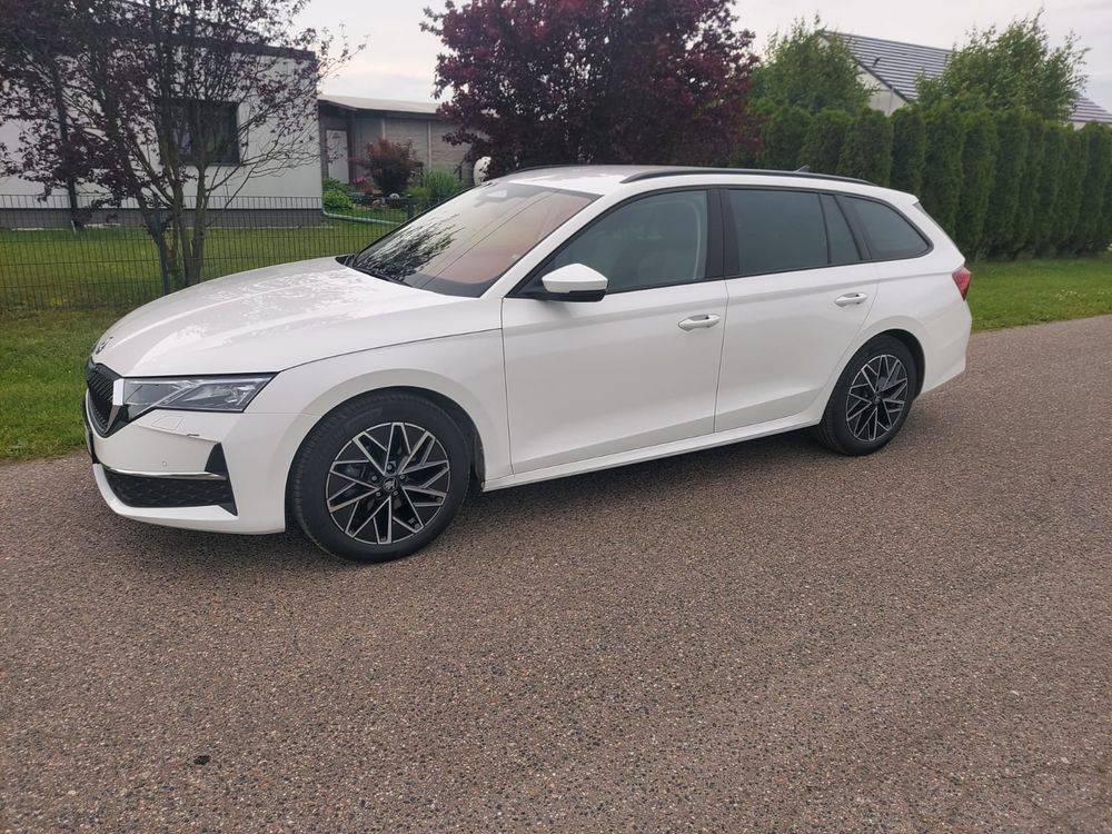Skoda Octavia IV 2.0 TDI DSG Selection 2025