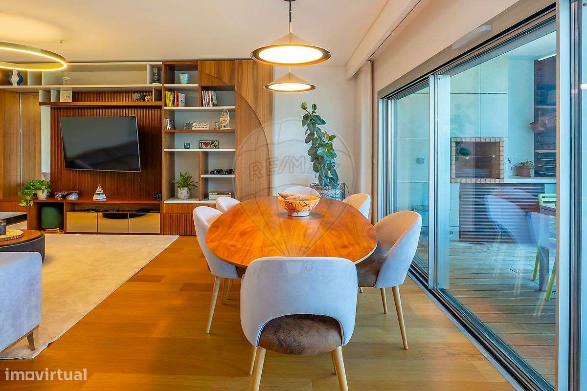 Apartamento T4 para arrendamento - Grande imagem: 2/50