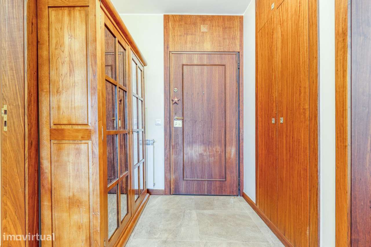 Apartamento T2 de Excelência no Arrábida Place – Conforto,... - Grande imagem: 5/42