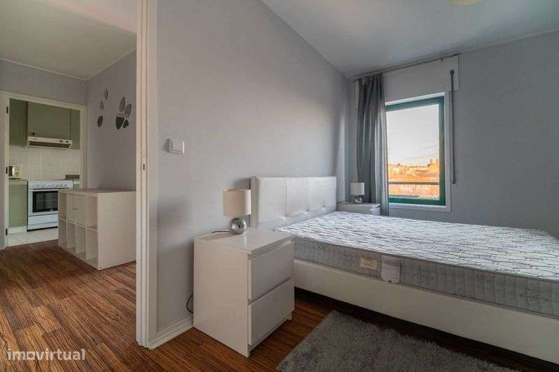 Apartamento T1 Praça da Galiza - Grande imagem: 5/10