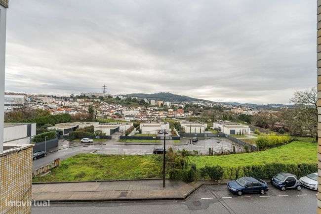 Apartamento, 116 m², Azurém-11