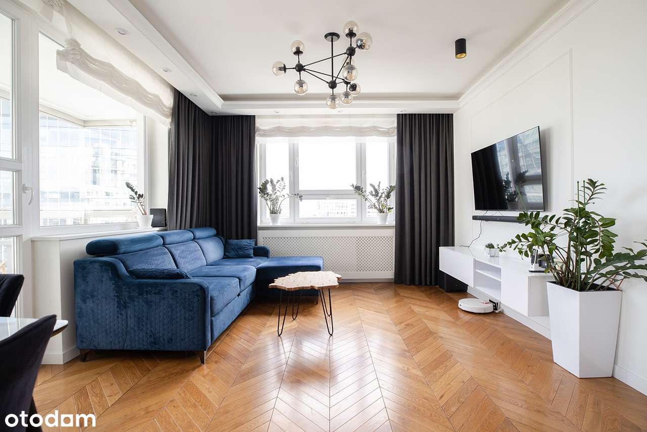 Najwyższe piętro | Metro | Gabinet | Balkon | Klimatyzacja | 3pok