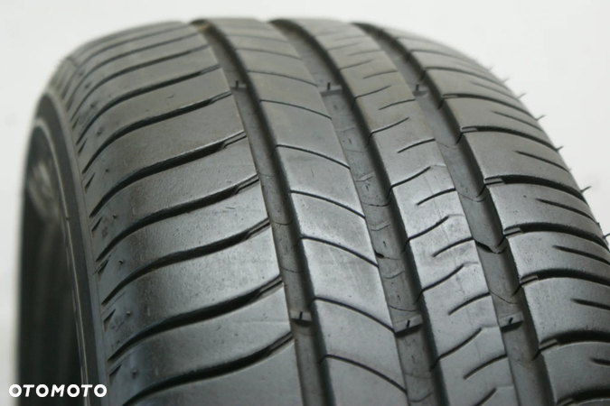 195/65R15 MICHELIN ENERGY SAVER , 5,5mm - 2