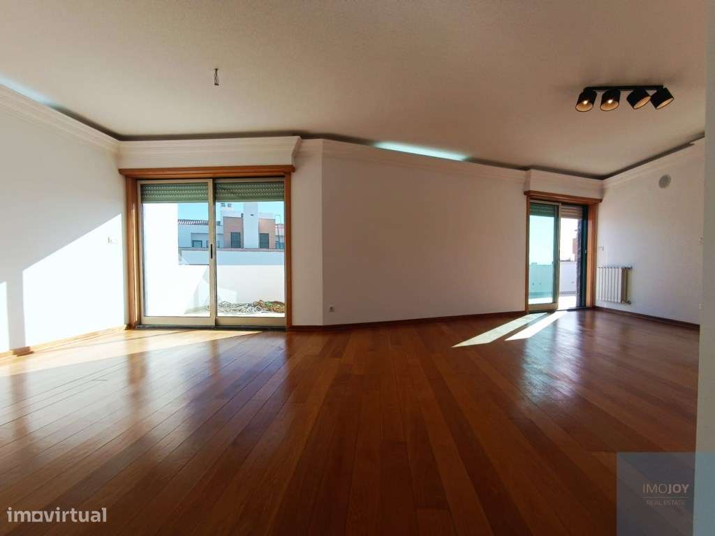 Penthouse T3 em Nova Queijas - Grande imagem: 3/51