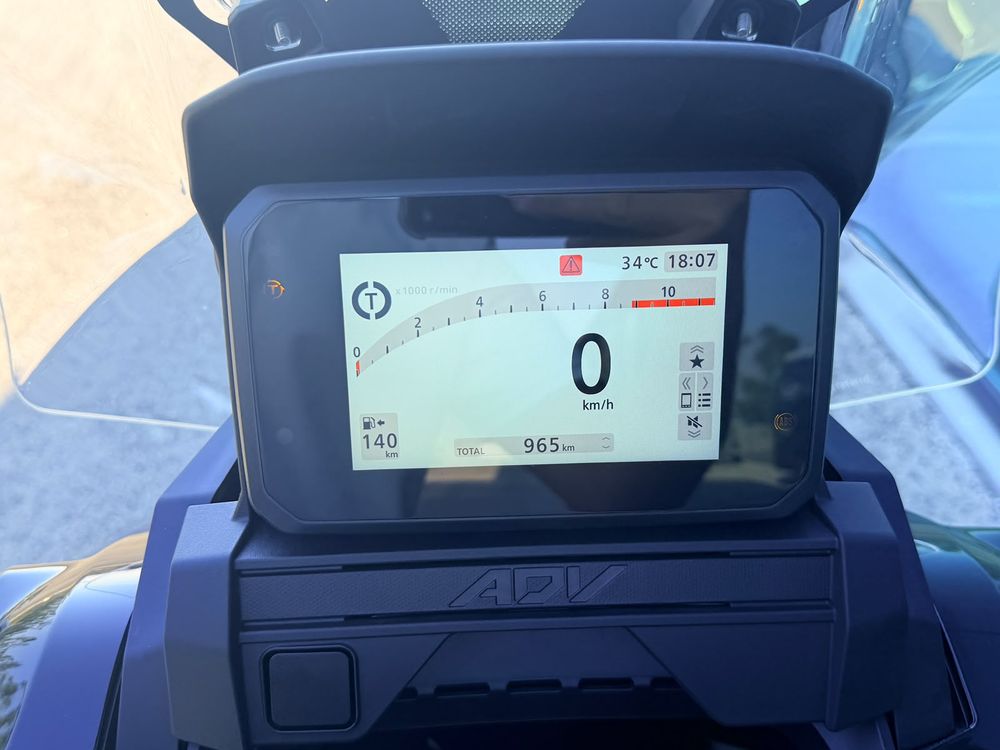 Honda ADV