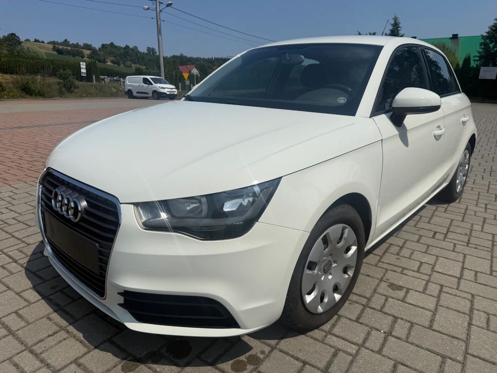 Audi A1 8X (2010-2018) 1.4 TFSI S tronic 2012