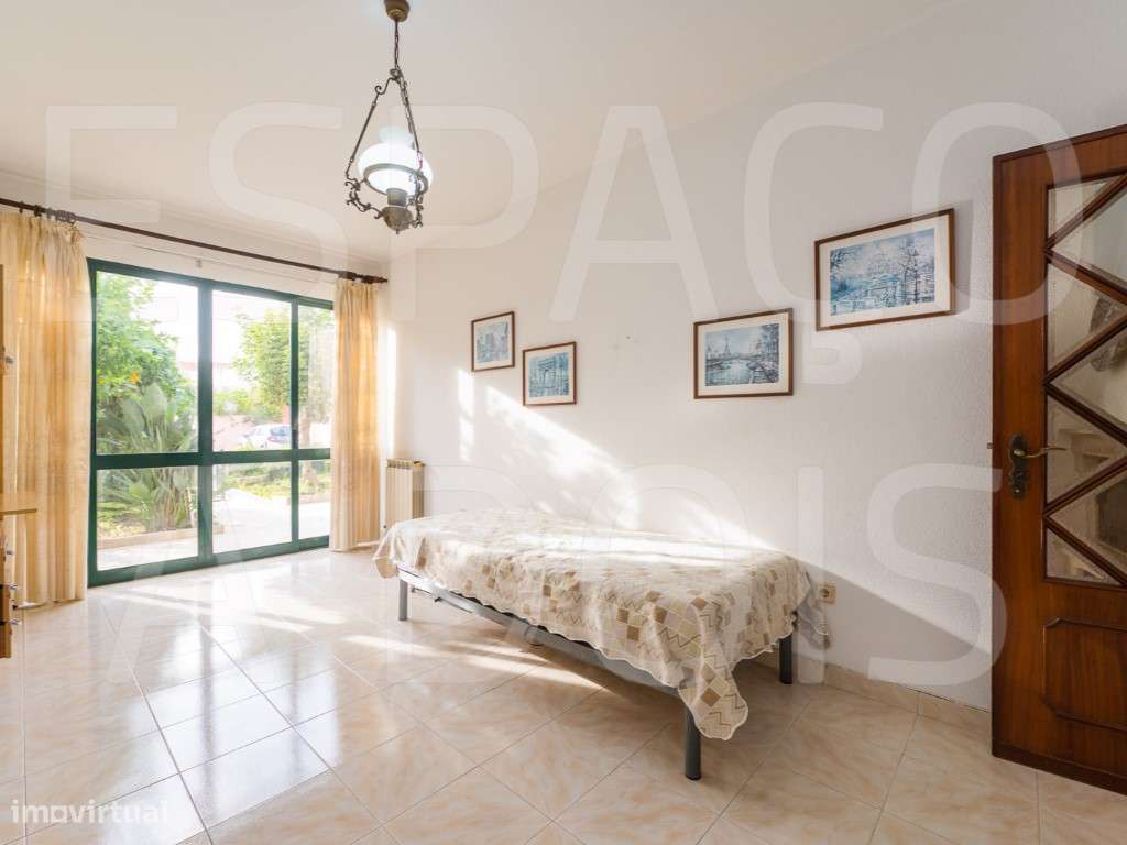 OPORTUNIDADE ÚNICA! Ótima qualidade de construção. Muito soalheira ...-34