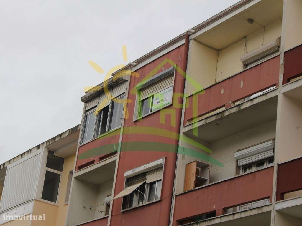 T3 Olival Basto a 10 min a pé do Metro-35