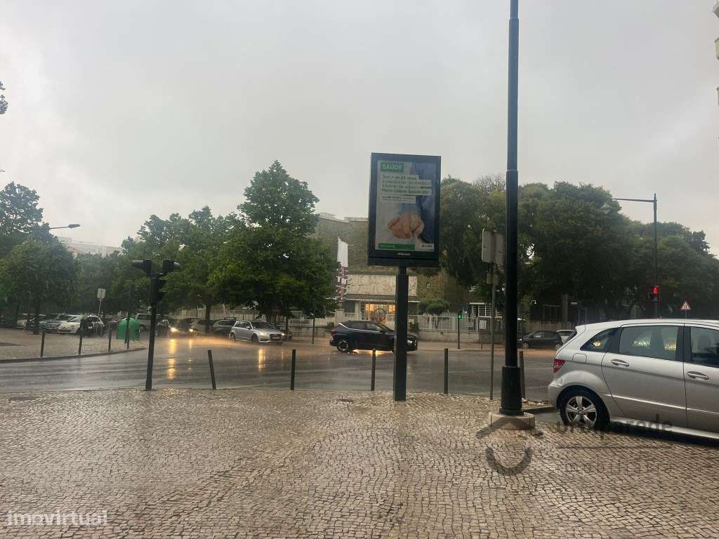 Restaurante com ótima esplanada, no centro Lisboa-30