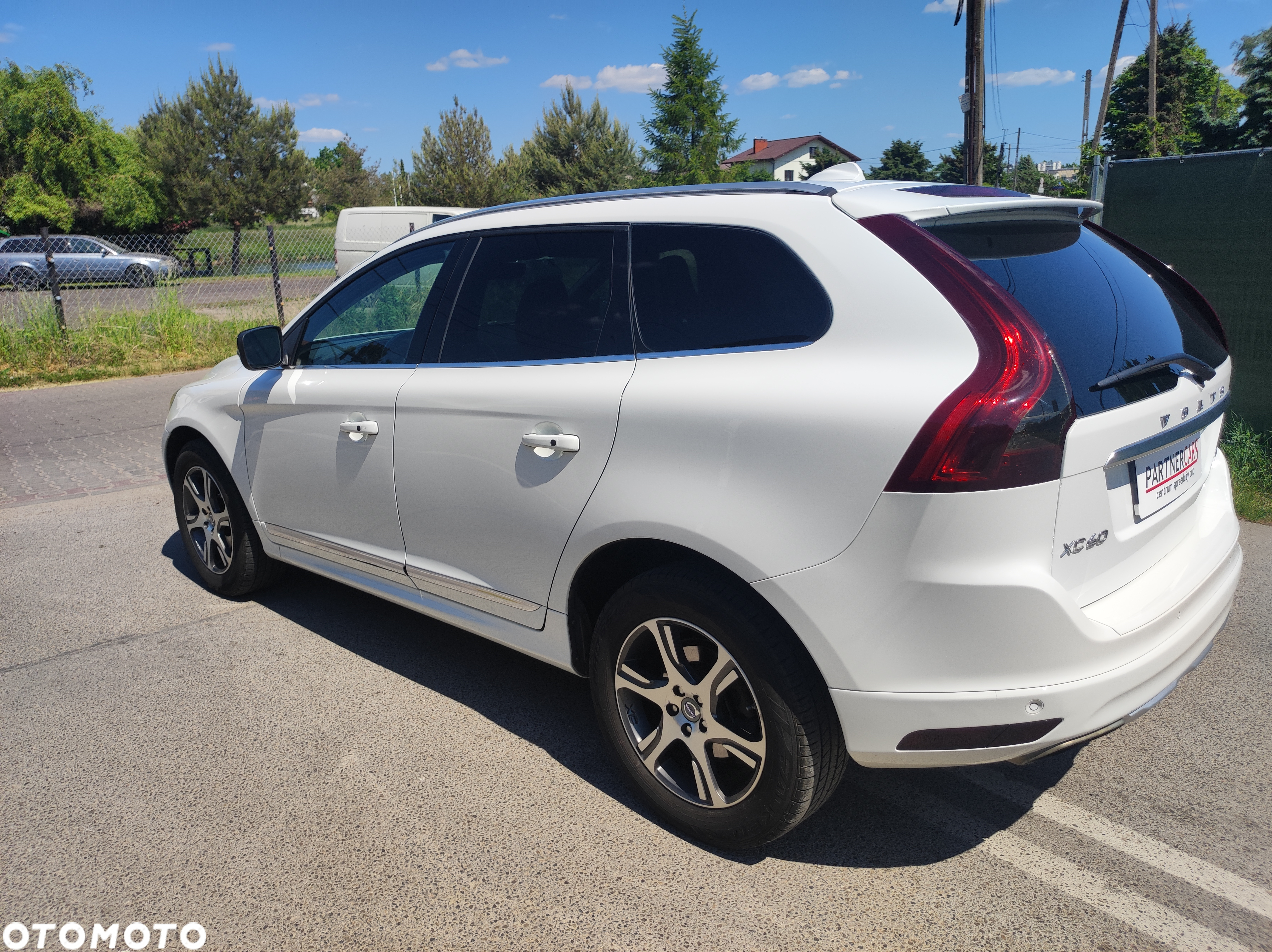 Volvo XC 60 T6 AWD Momentum - 4