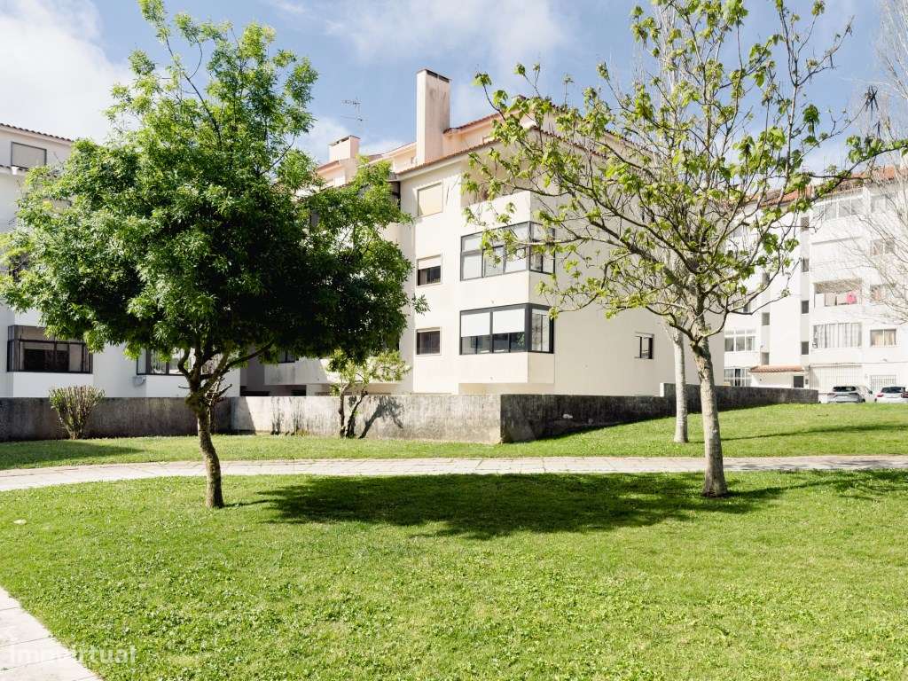 Apartamento T3 em Cascais com Garagem-27