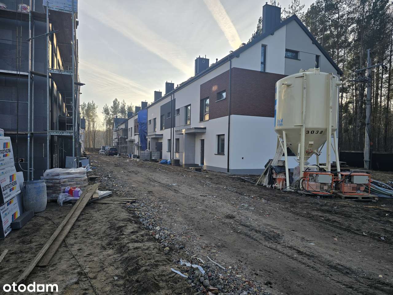 Segment 116m2, 3 poziomy użytkowe, ogródek, 2 x parking-6