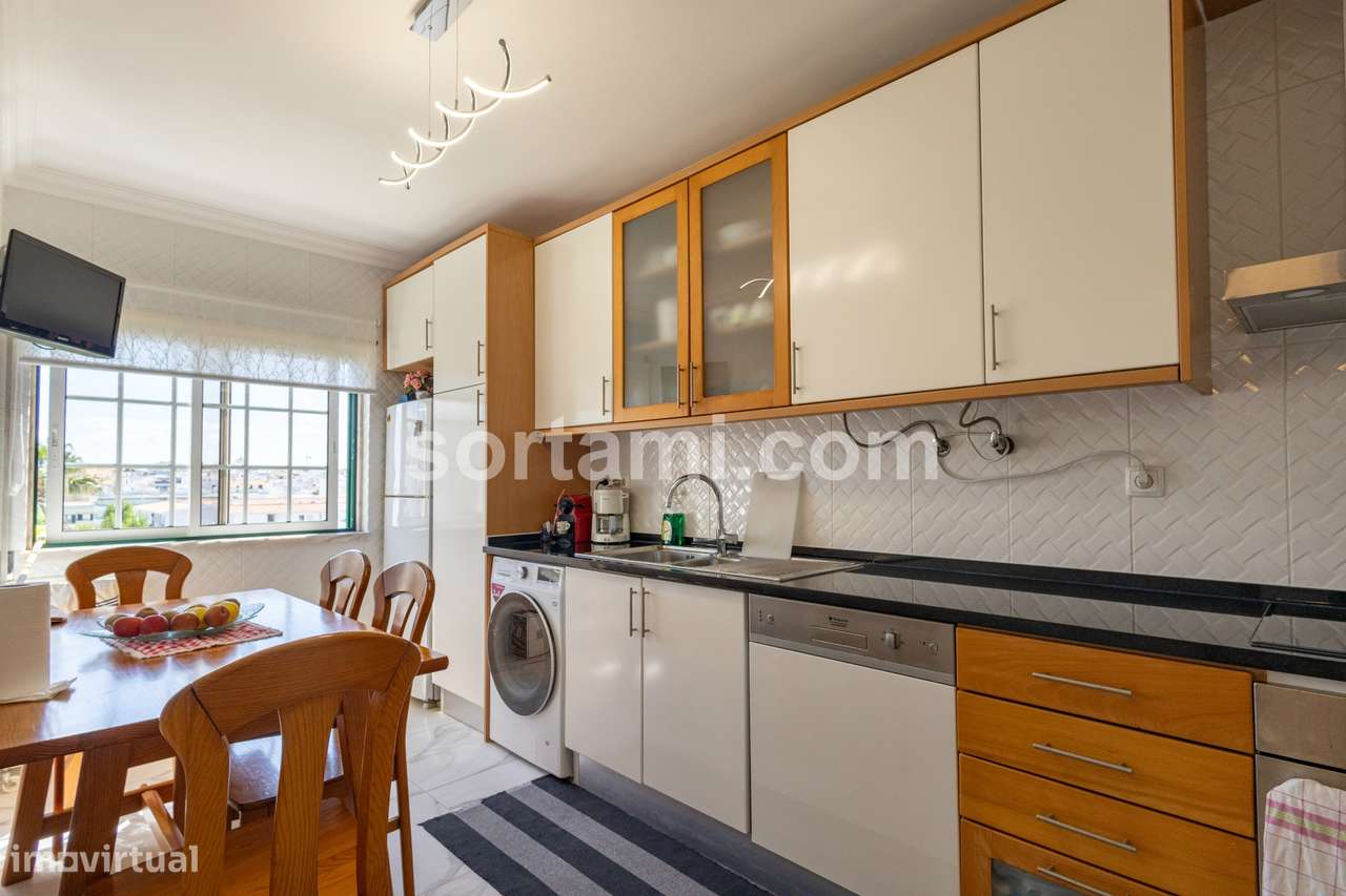 Apartamento T1 Venda em Quarteira,Loulé - Grande imagem: 3/26