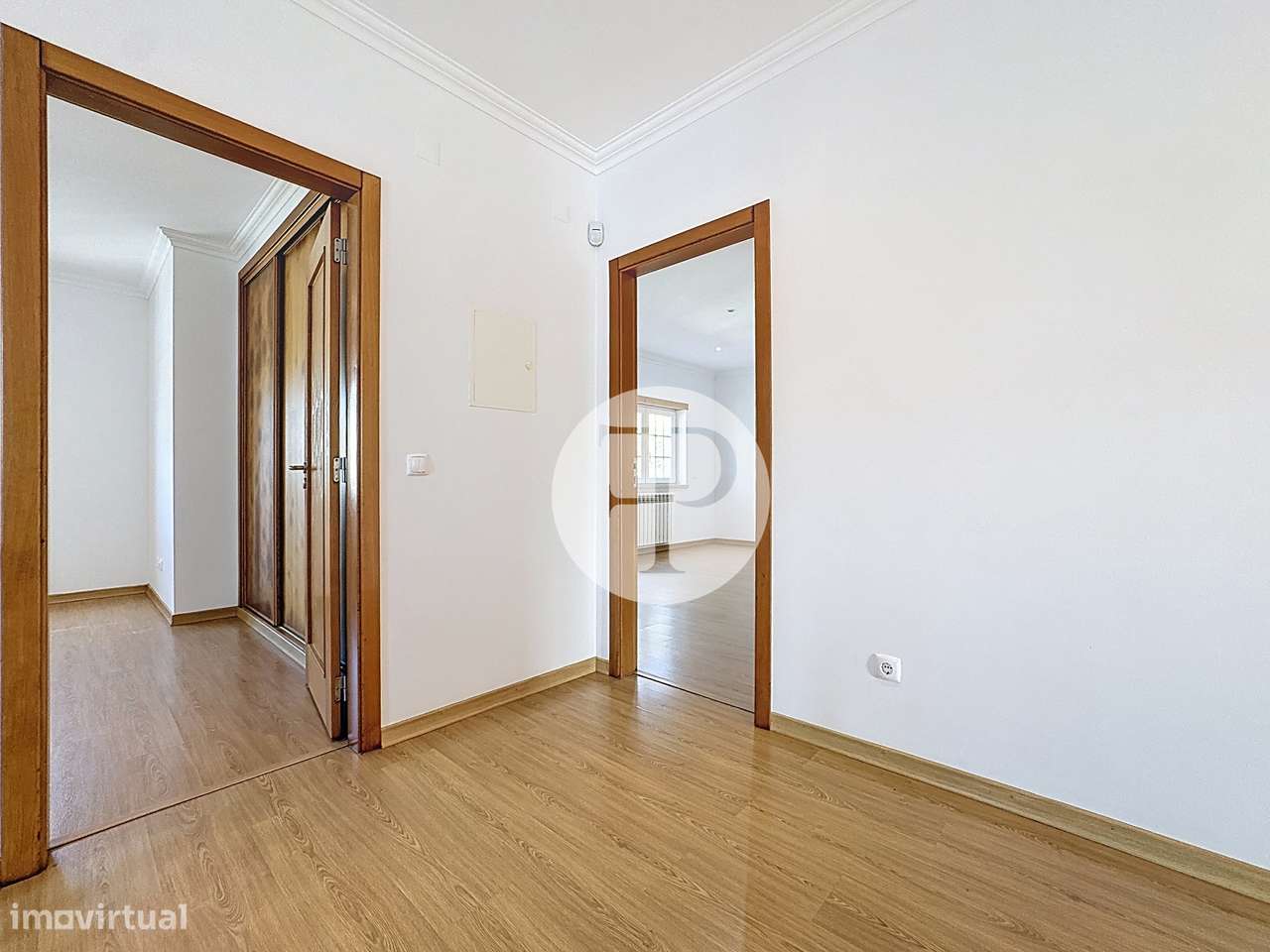 Moradia T5 com piscina no Nadadouro | 408 m² | Lote de 809 m²-19