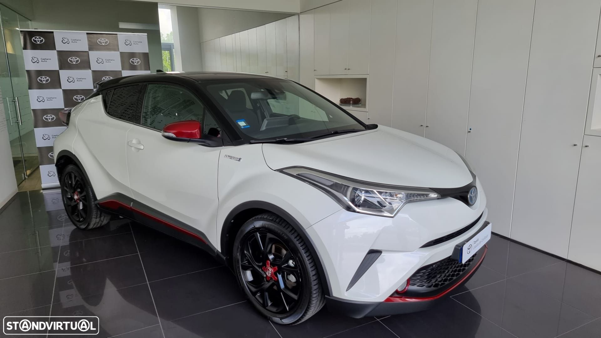 Toyota C-HR 1.8 HSD Comfort+P.Style - 2