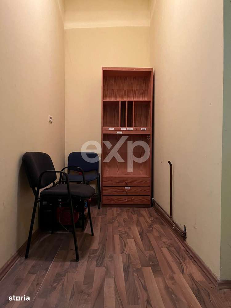 Casa in centrul comunei Corbii Mari | Ideala pentru birouri, cabinet s-7