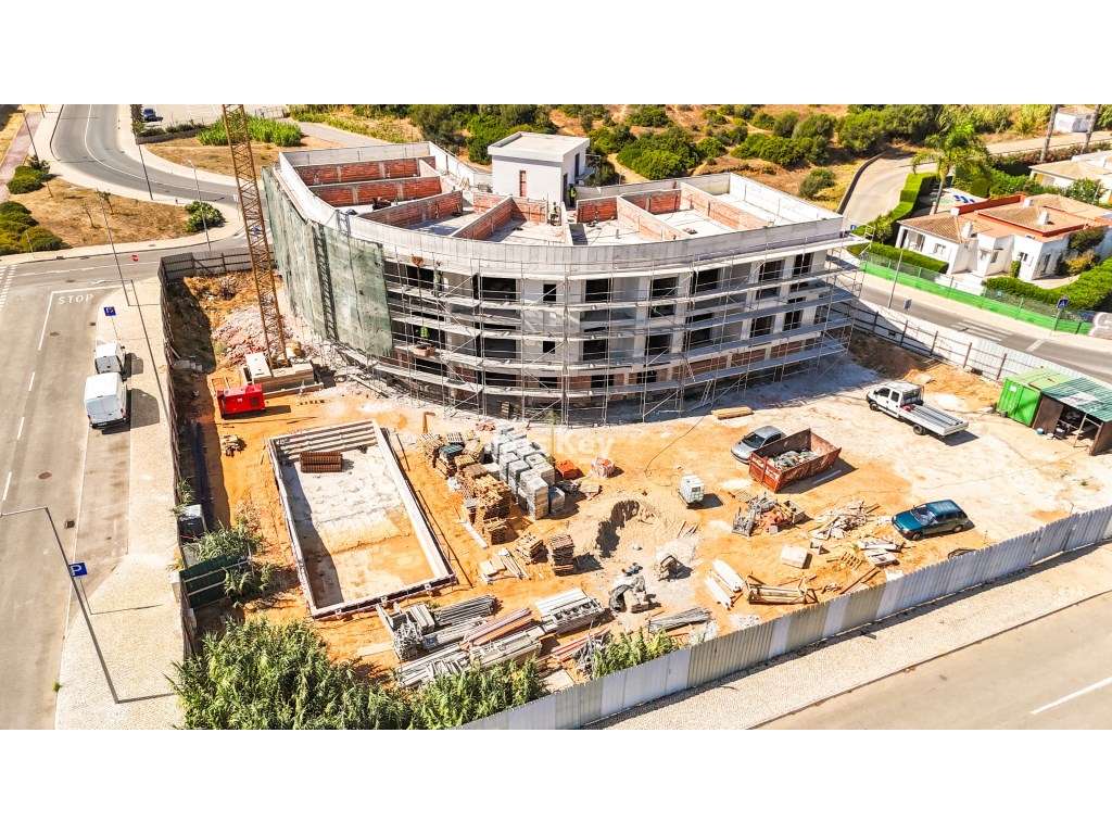 Apartamento T3 com vista mar e piscina para venda junto à praia em ... - Grande imagem: 5/9