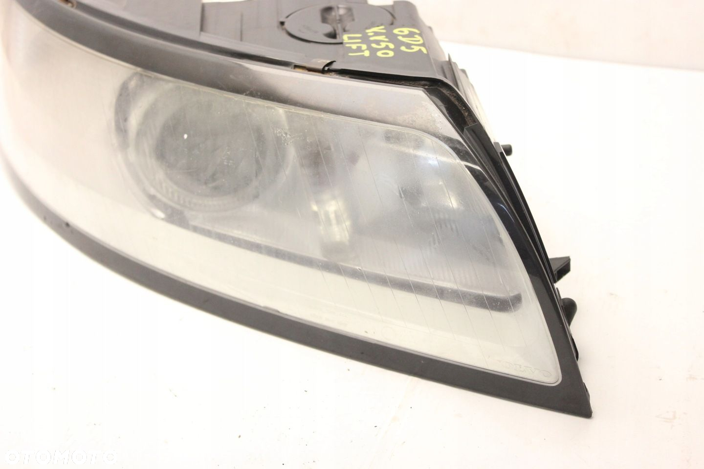 VOLVO V50 S40 II LIFT 07R- REFLEKTOR PRAWY LAMPA PRAWA PRZEDNIA - 2