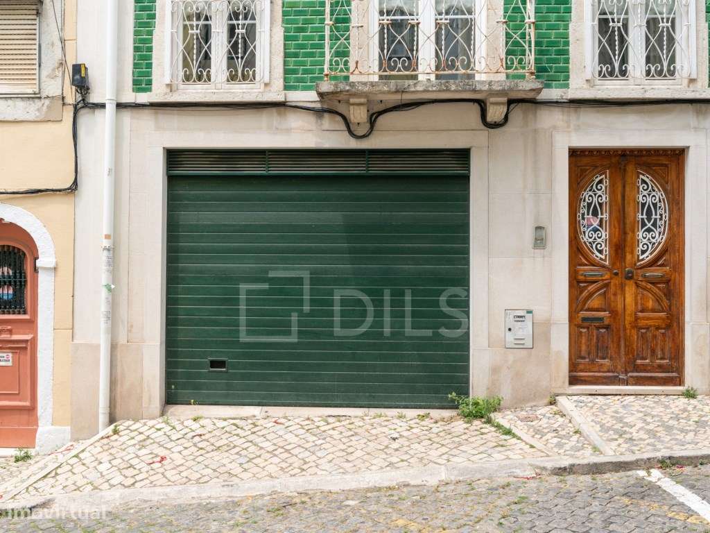 Moradia T6 com quatro pisos e terraço no Príncipe Real - Grande imagem: 4/51