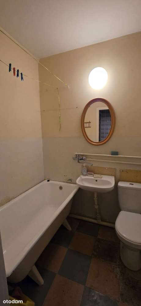 ul. Śliwińskiego - obok szkoła, przedszkole, żłobek, 2 piwnice-5