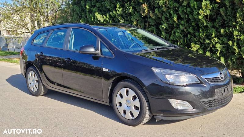 Opel Astra 1.7 CDTI DPF ecoFLEX Sports TourerStart/Stop - 2