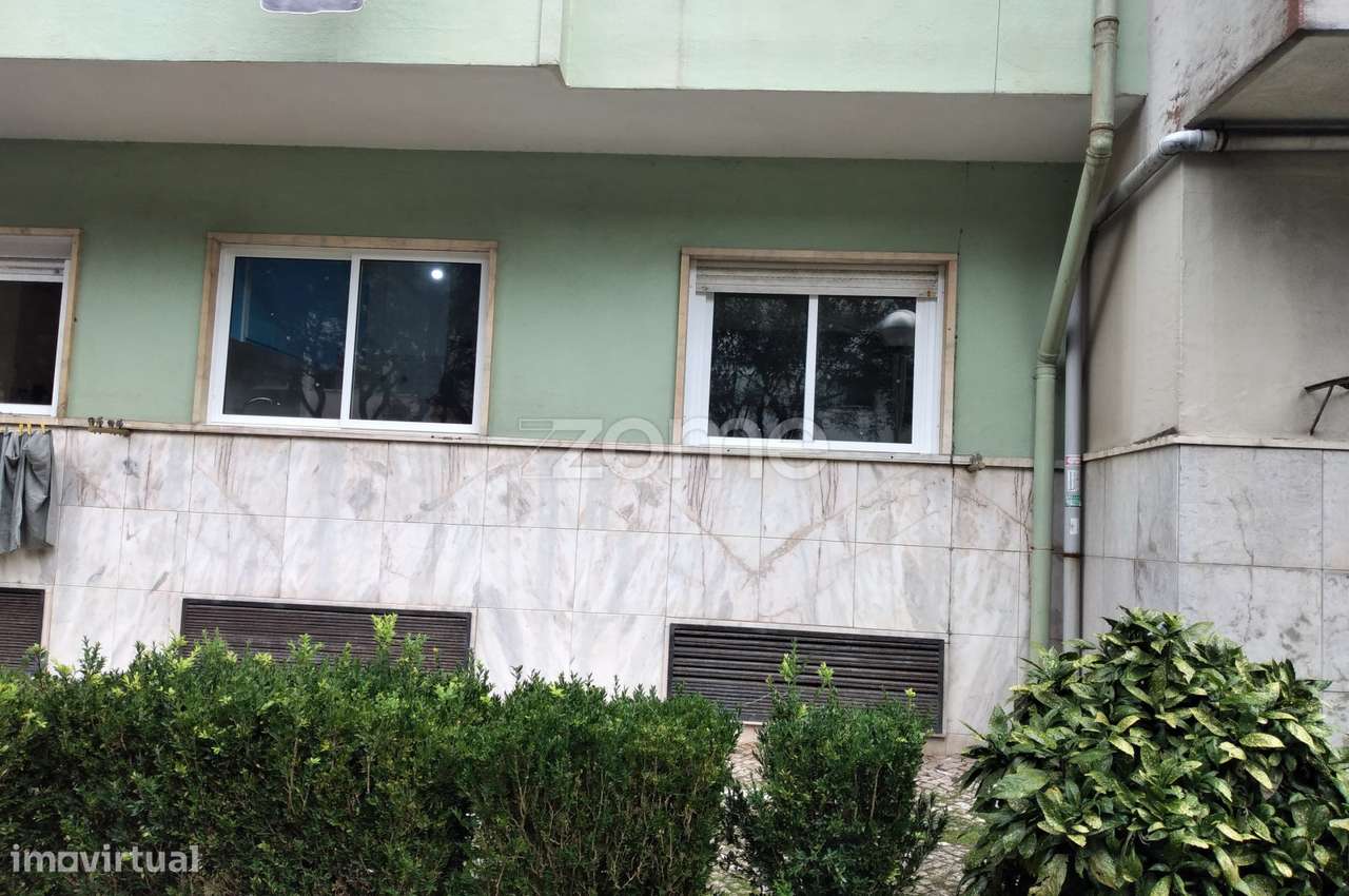 Apartamento T2 - Mem Martins - Grande imagem: 1/22