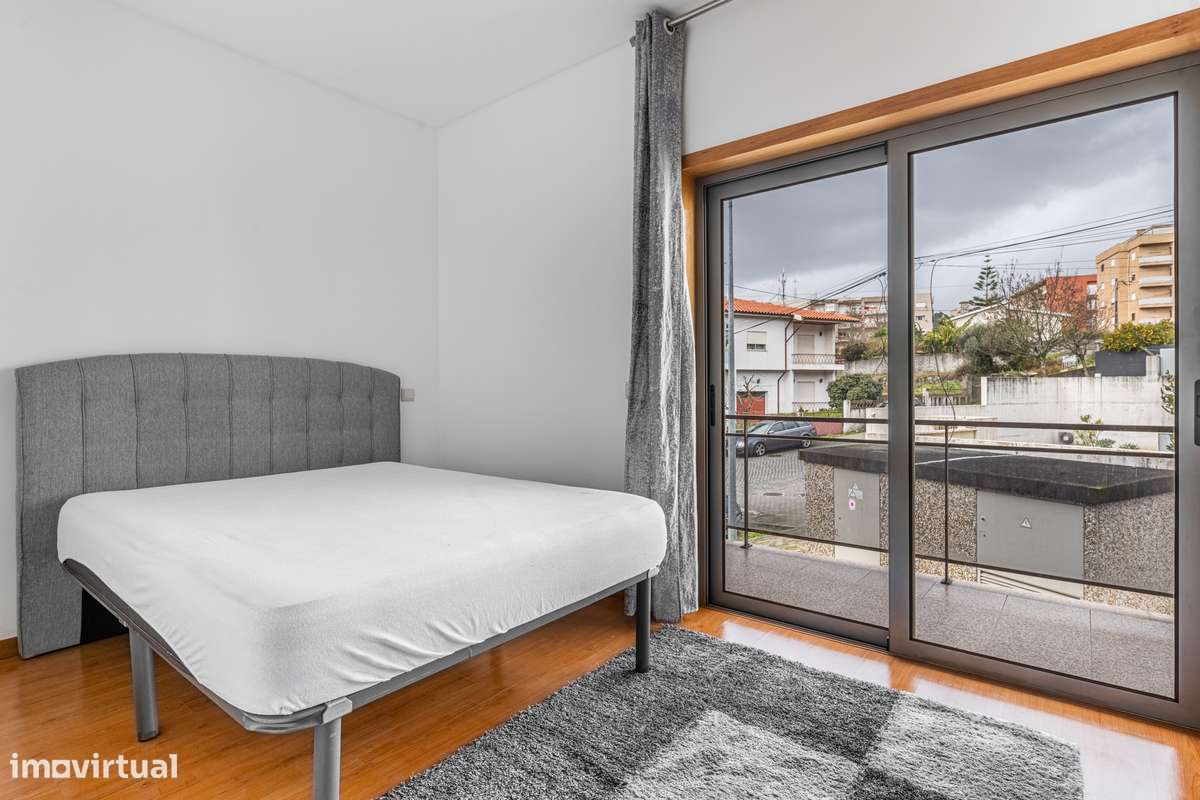 Apartamento T1 junto à Universidade do Minho-12