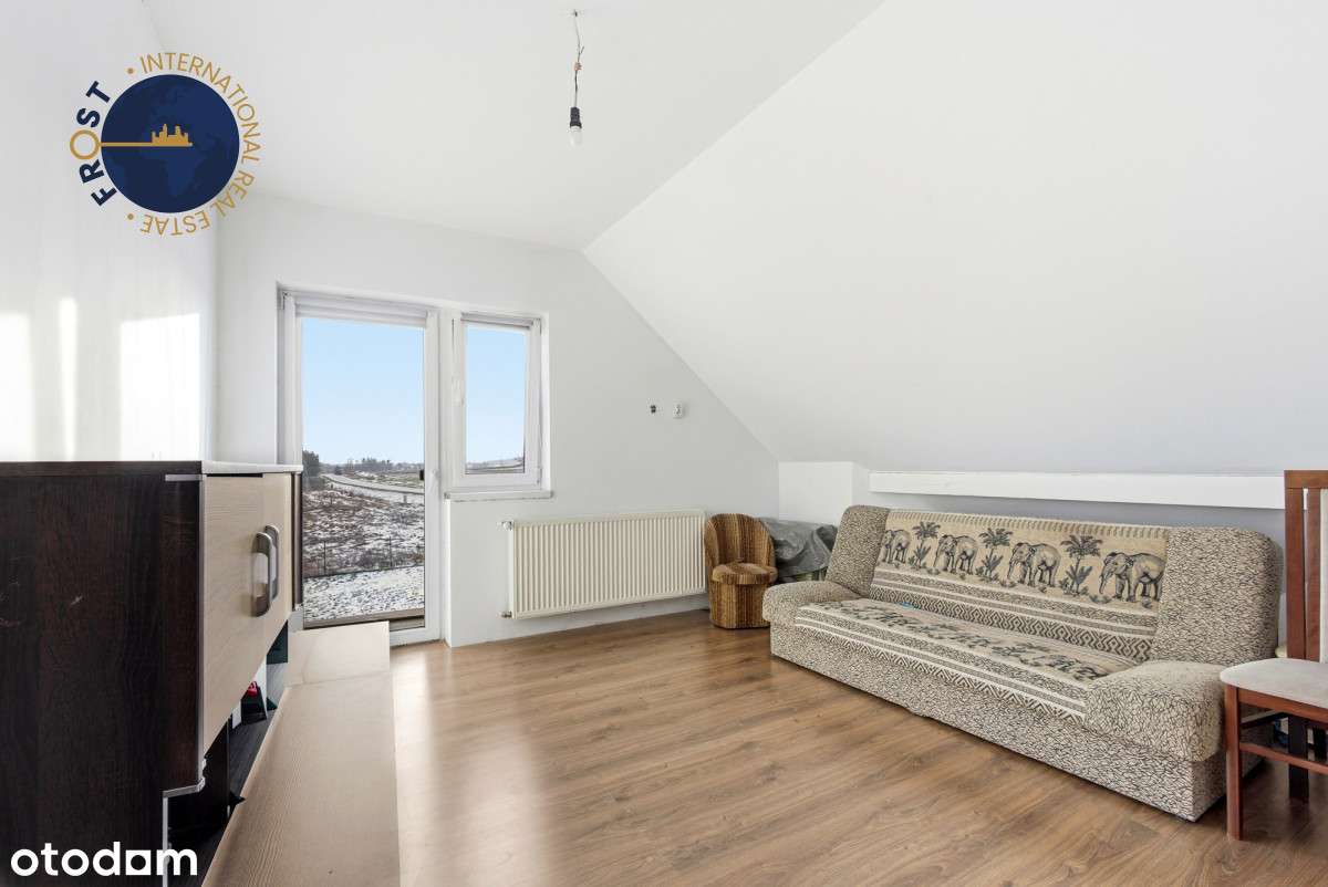 Dom na bardzo dużej działce obok jeziora i lasu-12