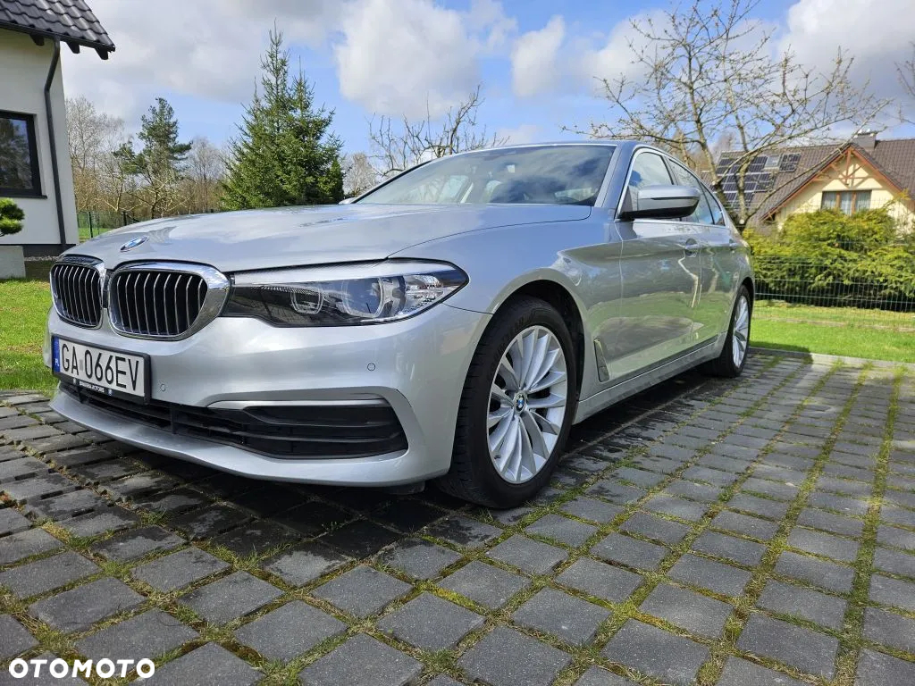 BMW Seria 5 520d Efficient Dynamics - 22