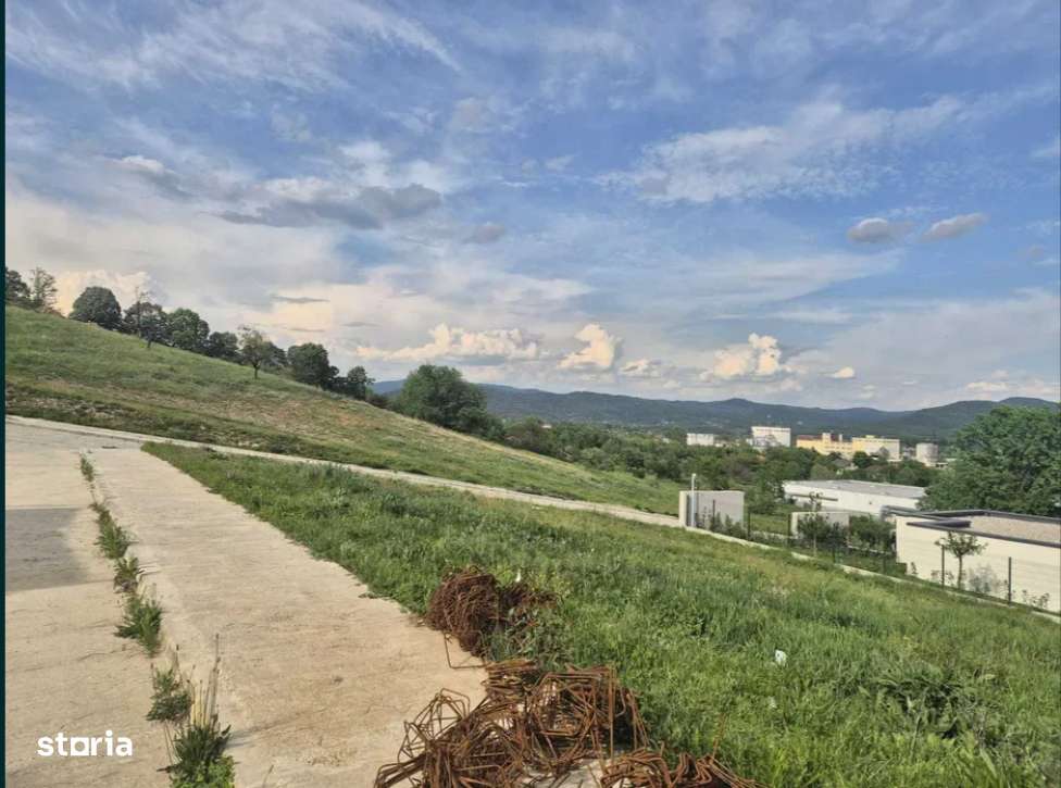 Teren intravilan - Calea Lui Traian - Zona Cetatuia - Imagine principală: 5/5