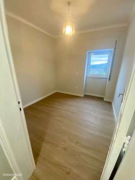 Andar Moradia T3 totalmente redomelado - Grande imagem: 4/9