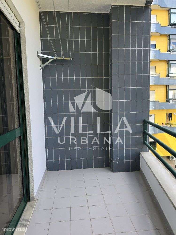 Apartamento T3, Remodelado no Feijó-5